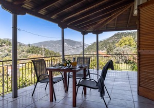 Studio "Krinos 3" with Mountain View, Garden & Wi-Fi