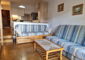 Studio 'La Escala Pueblo Pinos IC14' with Balcony, Shared Pool & A/C