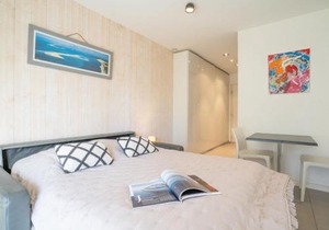Studio Les Pieds dans l'eau by Interhome