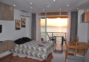 STUDIO SEA VIEW. SEA VIEW