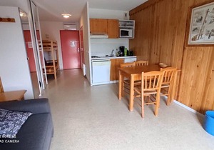 STUDIO sleeps 4 SAINT JEAN MONTCLAR