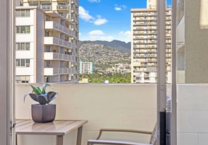 Studio Steps From Waikiki Beach - #906-A