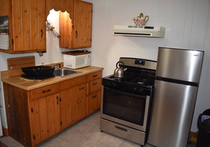 Studio Suite with 2 beds - Located at the Heart of Promised Land State Park