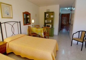 Studio two steps from the beach