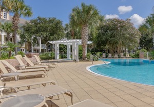 Studio Unit ~ Kitchenette ~ Bayside Resort ~ Resort Pool