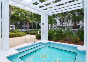Studio Unit ~ Kitchenette ~ Bayside Resort ~ Resort Pool