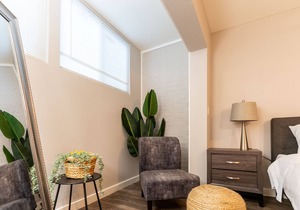 Studio w/Great Location Near Highway to DT-B