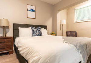 Studio w/Great Location Near Highway DT-F