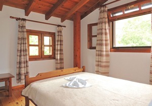 Studio with Amazing Mountain Views in Traditional Thassian Estate !