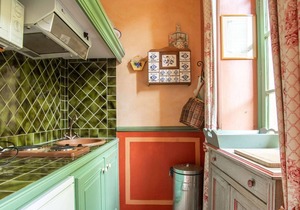 Studio with pool in garden Park, naerby spas and views at the Mont Ventoux.
