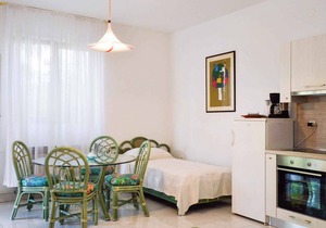 Studio with large terrace