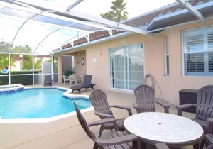 Stunning 3 bed/2 bath home, west-facing private pool, 8 miles to Disney!