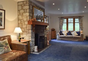 Stunning 4-Bed Cottage S/C