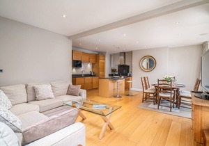 Stunning apartment on Eton high street.