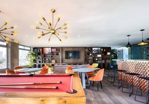 Stunning Apt w/Balconies | Pool+Gym+More Amenities