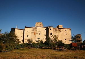 Stunning Castle in Gualdo Cattaneo with Shared Swimming Pool