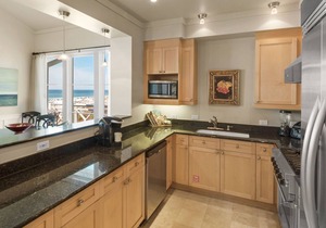 Stunning Gulf Front Condo on Deer Lake State Park! Parks, Trails, & Pools!