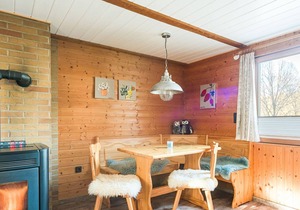 Stunning Holiday Home in Güntersberge near Lake