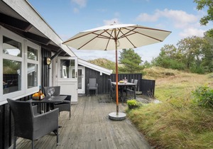 Stunning home in ålbæk with sauna