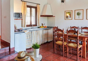 Stunning home in Estepa with WiFi