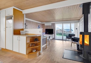 Stunning home in Faaborg with kitchen