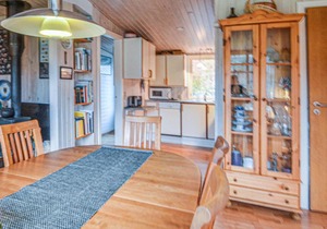 Stunning home in Fur w/ 3 Bedrooms