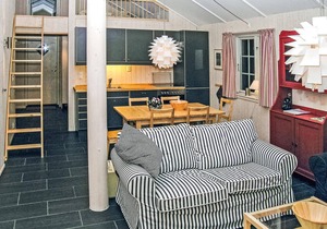 Stunning home in Gålå with sauna