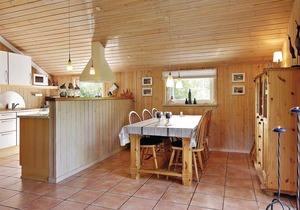 Stunning home in Oksbøl with sauna