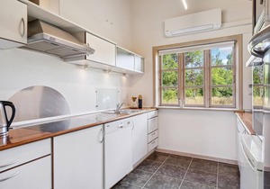 Stunning home in Oksbøl with kitchen