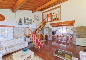 Stunning Home In San Feliciano Sul Tpg
