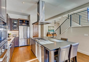 Stunning retreat on the shores of the Blue River, minutes from Breckenridge