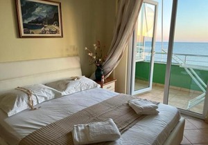 Stunning Sea View Apartment