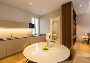 Stunning Suite Piazza Venezia Int 20