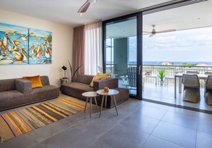 Stunning Views and Design ~ Best of Coral Estate