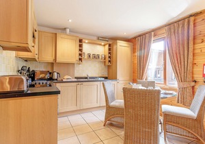Sturt Watersedge Lodge
