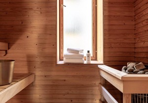 Stylish 1br with private sauna & balcony