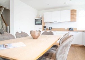 Stylish accommodation in 2 semi-detached houses
