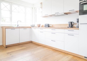 Stylish accommodation in 2 semi-detached houses