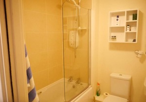 Stylish and modern 2 bedroom flat