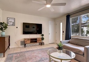 Stylish Arcadia 2-Bdrm with Comfort and Charm