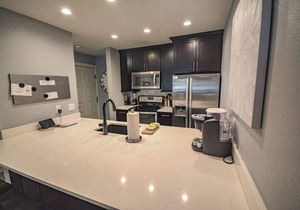 Stylish Breck Condo with Easy Ski Access