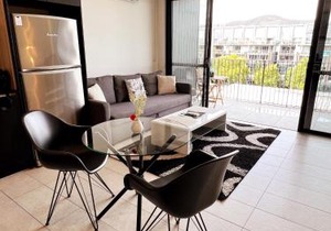 Stylish, Modern, Cute as a Button - Braddon CBD