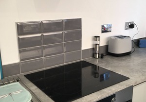 Stylish modern dog friendly two bedroom chalet in Dartmouth