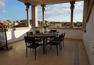 Stylish Penthouse Apartment in Venice Lido, 10 minutes from Saint Marks Square