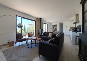 Stylish villa in Beaufort with private pool