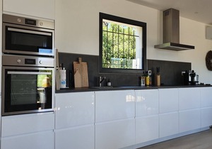 Stylish villa in Beaufort with private pool