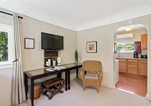 Suite #4 - Klickitat River Inn