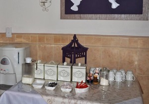Suite 7-Doves Nest Guest House-Bed and Breakfast