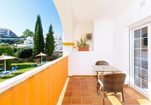 Suite No. 1 (1 double room)