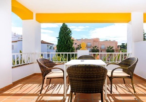 Suite Nº 4 (2 double rooms) pool view